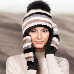 Set gestreepte nertsbontmuts en wanten,set met warme winterbontaccessoires,fliptop wanten van echt nertsbont met bijpassende vossenbont pom pom beanie