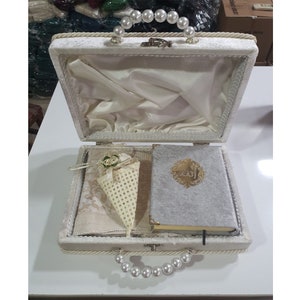 Gift Quran Set - Quran, Prayer Rug and Prayer Beads In Cone, Special Bag