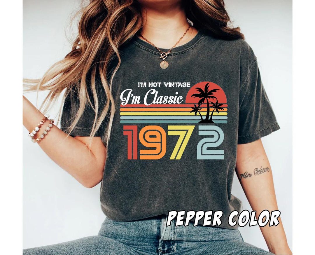 So Happy I'm Fifty Two T-shirt, Funny 52th Birthday Shirt for 52 Years ...