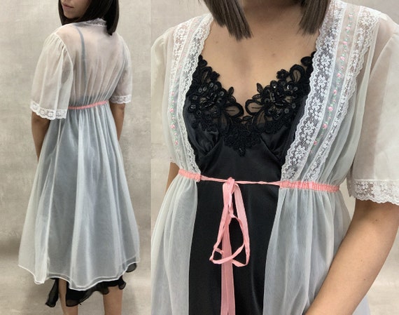 Vintage Beautiful Nylon Night Gown Bed Jacket