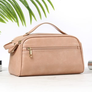 Vegan Leder DOPP Kit, personalisiertes Brautjungfer Geschenk, Vegan Leder DOPP Kit, Kulturtasche aus Leder für Frauen, Kulturtasche für Frauen