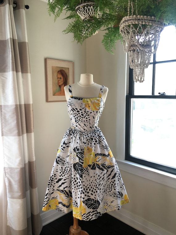 Medium to Large 1980s does 50s Wild Print Dress