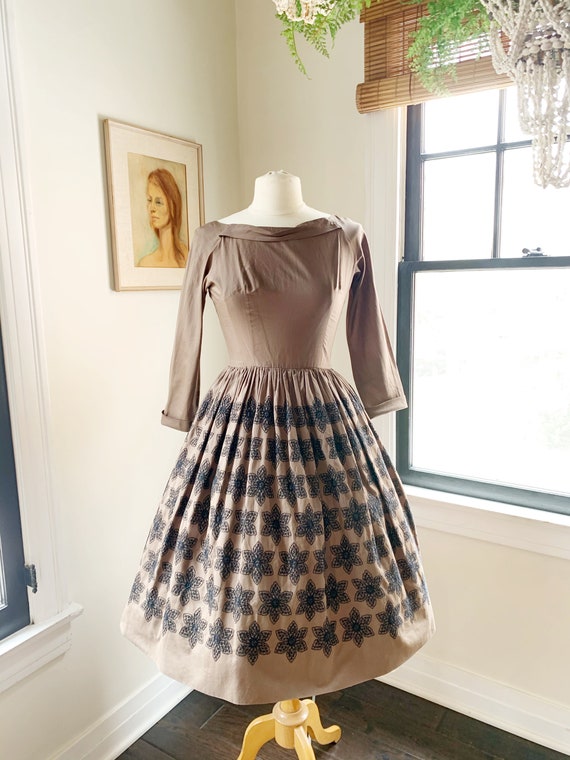 1950's Brown Fall Embroidered Dress - image 1