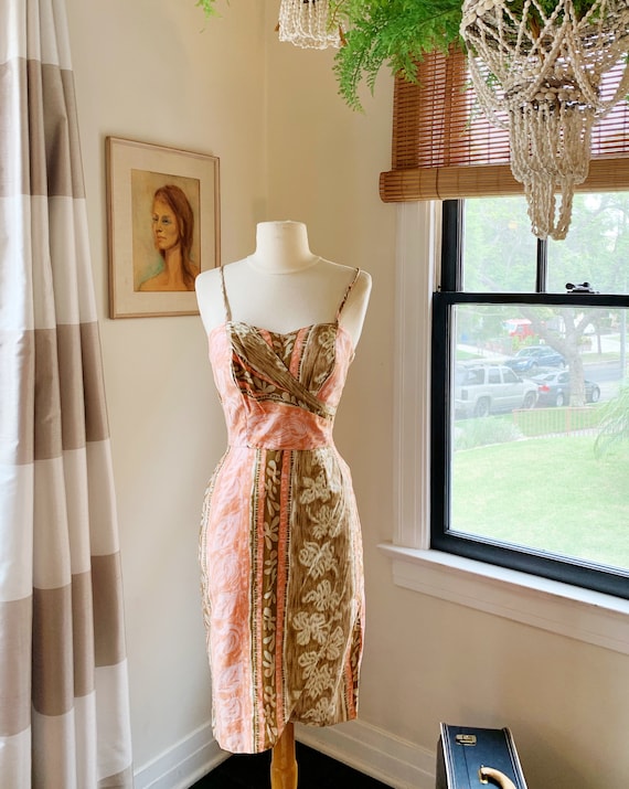 1960s Hawaiian Cabana Wiggle Dress