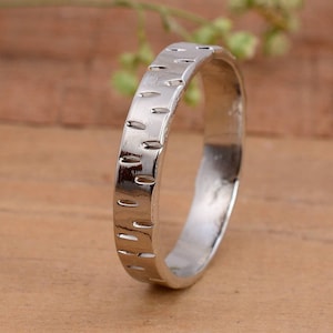 925 Silver Hammered Band, 925 Sterling Silver Ring Band, Solid Silver Wedding Band, Handmade Ring For Women, unisex Ring Band, Gift For Her