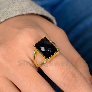 faceted Black Onyx Ring, Natural Black Onyx RIng, 14k Gold Ring, Black Gemstone Ring, Statemant Ring, Brithstone Ring, Silver Onyx Jewelry