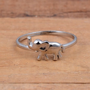 Cute Elephant Ring, Solid 925 Sterling Silver Elephant ring, Dainty Elephant Rings, fashion Animal Ring, Wedding/Engagement/Birthday Gifts