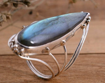 Boho Labradorite Ring, Blue Labradorite Gemstone Ring, Big Stone Ring, 925 Sterling Silver Large Ring, handmade designer Ring, Women Ring