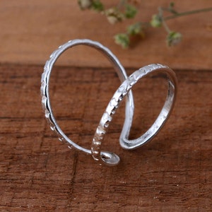 Dainty Silver arthritis ring, Handmade arthritis Thumb Ring, finger Ring, Splint Knuckle Ring, Adjustable Rings For Women, Statement Ring