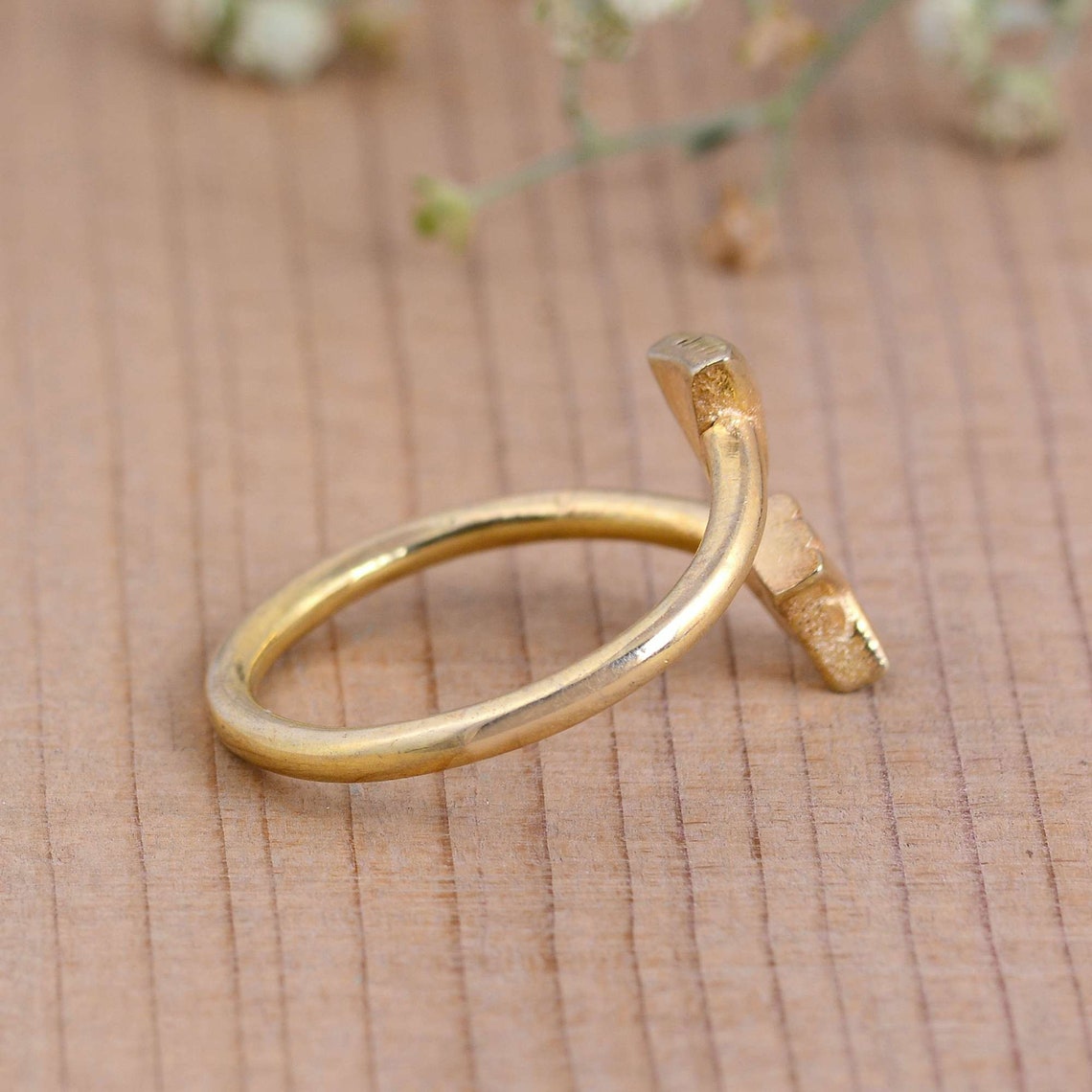 14k Solid Gold Arrow Band Ring Arrow Ring Arrow Gold Ring Etsy