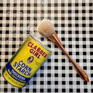 Large Dusting Brush for Cornstarch on Painted cookies