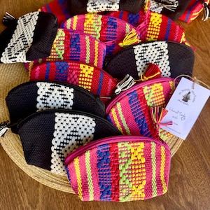 Handwoven coin bag- Telar coin pouch-Mexican Coin purse- Traditional boho coin bag- Gift everything Pouch