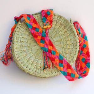 Bolso de hombro circular mexicano de hoja de palma - Bolso de hombro de paja de palma tejido a mano - Bolso tejido a mano - Bolso circular artesanal de hoja de palma - Bolso boho