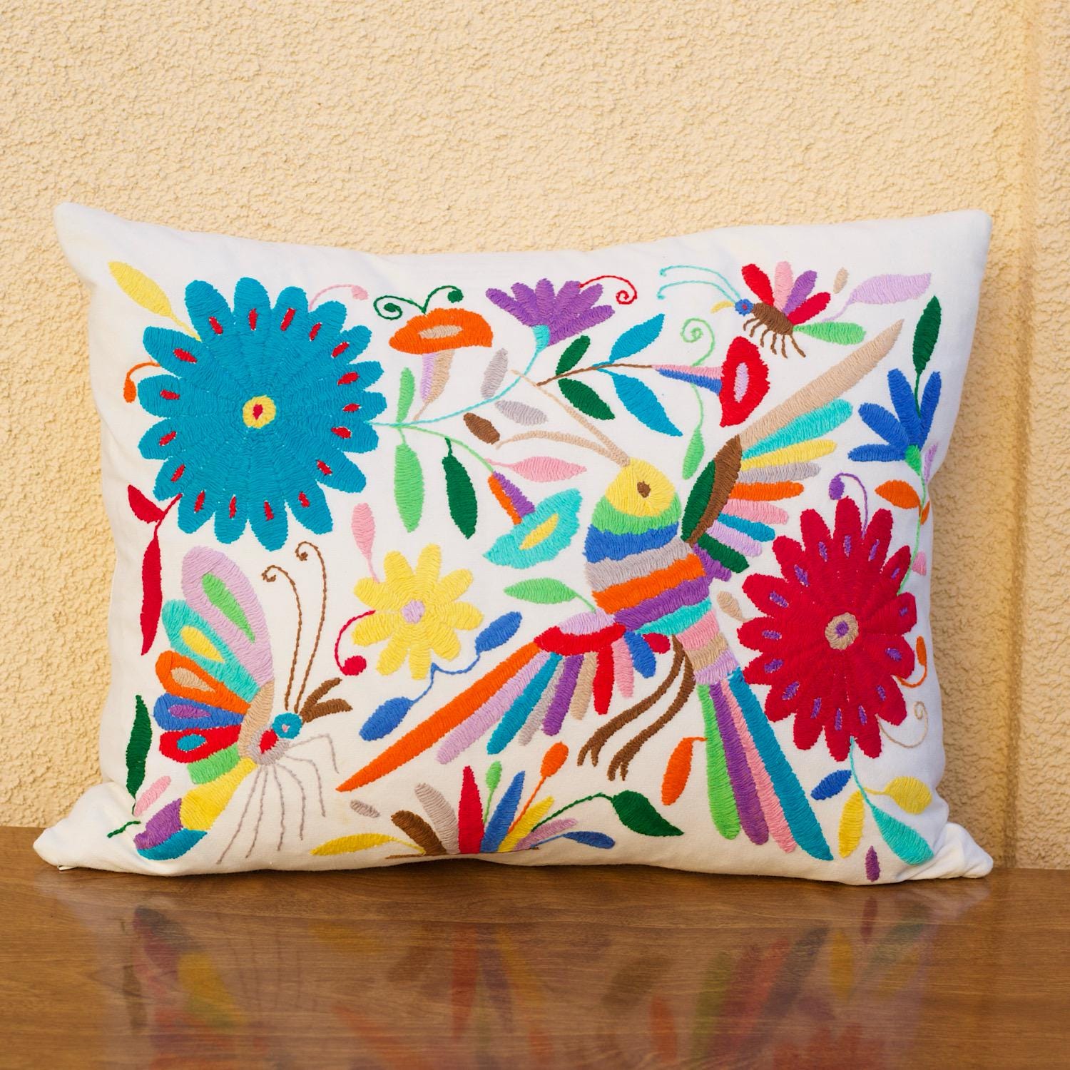 [専用]メキシコ　オトミ刺繍　ハンドメイド クッションカバー 民芸品 手作りオトミ刺繍枕カバー - メキシコの民芸クッション - Etsy 日本