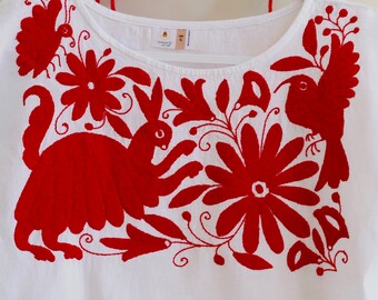 Otomi Women Blouse-  Hand embroidered  top- Otomi Red embroidery top  - Boho Otomi blouse - Mexican Blouse-L