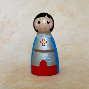 Warrior Queens and Legendary Heroines of History - Hand-Painted Peg Dolls – Boudicca, Cleopatra, Njinga, Joan of Arc, Pocahontas Joan of Arc