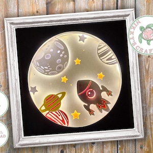 Space Rocket, 3d Shadow box SVG, Light Box sjabloon, maan en sterren, Cricut downloadbestand, jongens slaapkamer, kinderkamer decor, baby shower cadeau