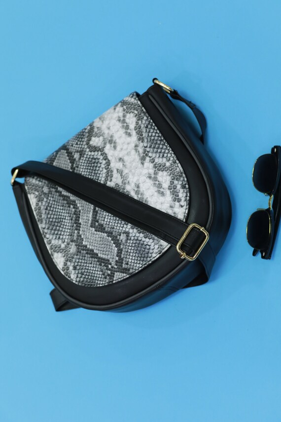 animal print sling bag