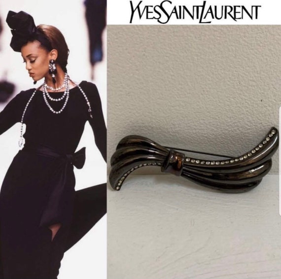 Yves saint laurent brooch