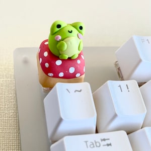Mushroom Frog Artisan Kawaii Key Cap | Keebs | Cute Keycaps | Clay Keycaps | Cute Frog | OEM Keycaps | Cottagecore Aesthetic