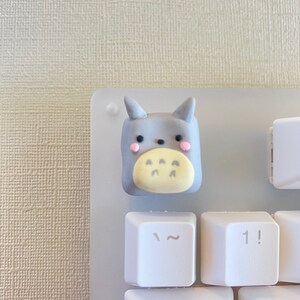 Grå Forest Spirit Artisan Kawaii-tangentlock | Keebs | Söta tangentlock | Lertangentlock | OEM-tangentlock