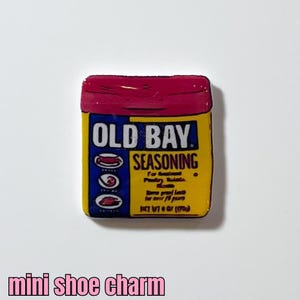 mini old bay shoe charm
