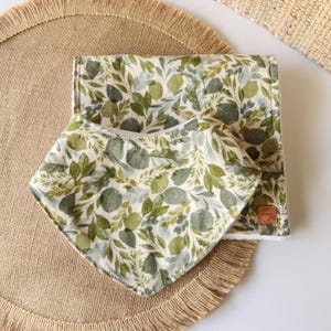 Fallen Leaves Bib & Burp Cloth | Baby Bundle Set | Handmade | Dribble Bib | Cotton | Baby Accessories | Baby Shower Gift | Australian Made
