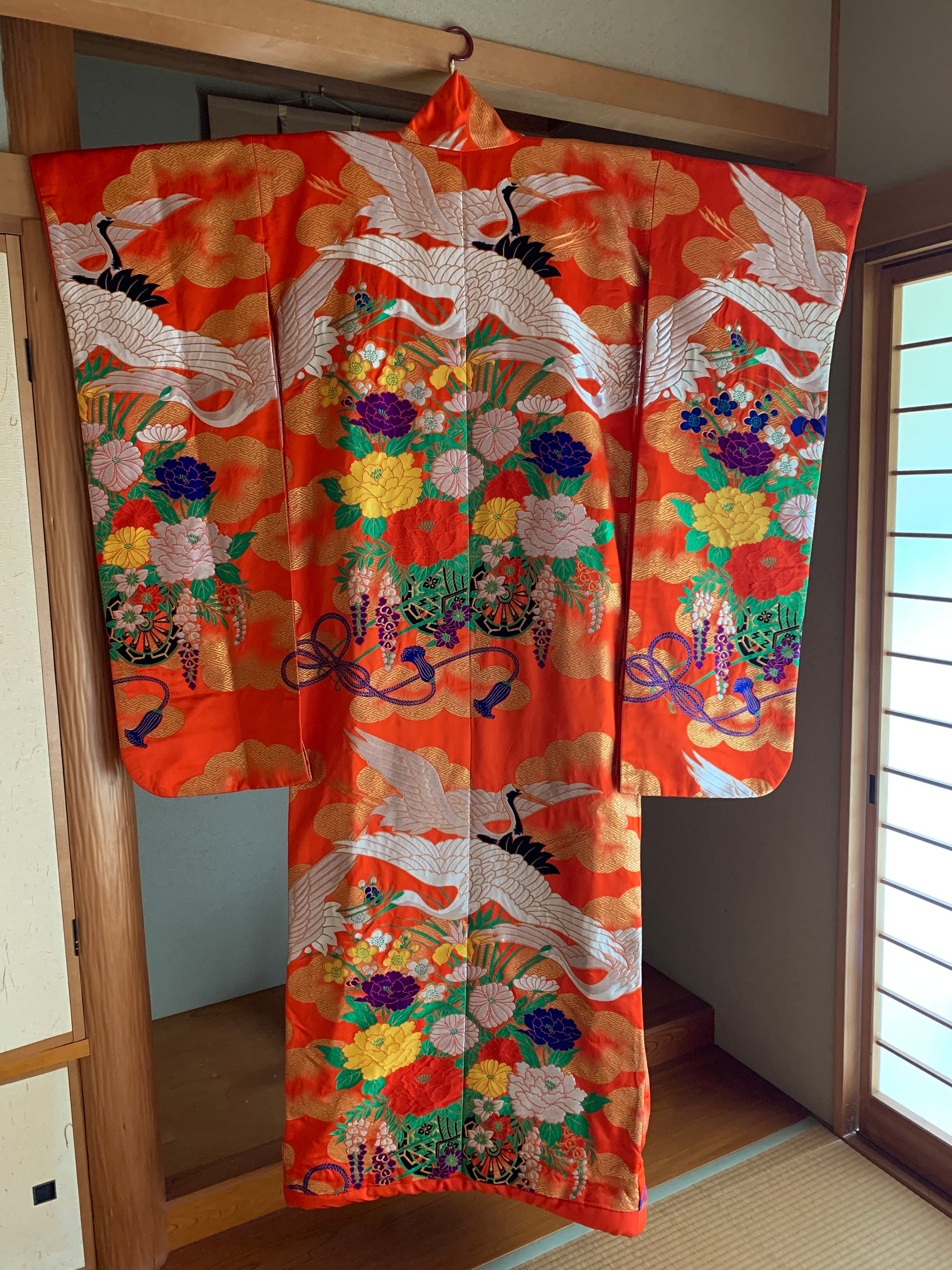 Uchikake/ Japanese wedding kimono/Vintage kimono/embroidery Etsy