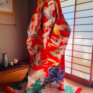 Kostenloser Versand aus Japan / Uchikake / japanischer Hochzeit Kimono / Vintage Kimono / Hochzeit Robe / Kimono Hochzeitskleid / Traditionelles Hochzeit Kimono
