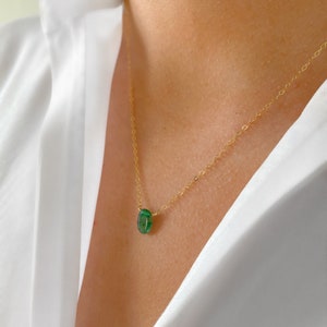 Emerald green necklace, oval emerald stone on a 9ct gold, gold filled, rose gold filled or sterling silver chain.