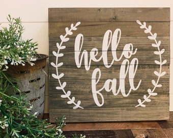 Painted “Hello Fall” Farmhouse Sign