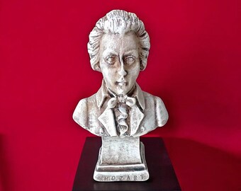 Hand-Painted Mozart Mini Bust: Ceramic Classical Composer Sculpture