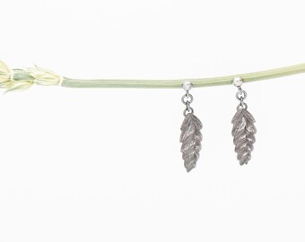 Nature in Silver. Recycled Sterling Silver Ear of Grain Earrings. Gift for latvian. Handmade in Latvia. Inspired by nature. Quaking grass