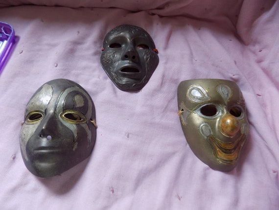 Vintage Comedy Mask - image 9
