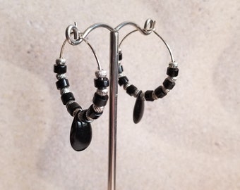 Silver onyx hoop earrings