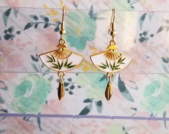 fan earrings