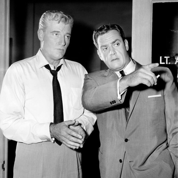 Perry Mason Raymond Burr Barbara Hale William Hopper Vintage Photo Framing Print TV Poster Wall Decor