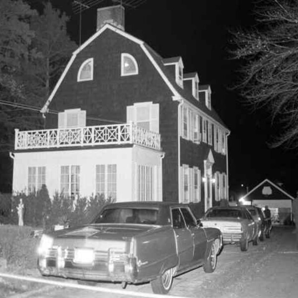 Amityville Horror House Movie Photo Framing Print Vintage Poster Wall Decor