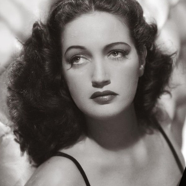 Vintage Dorothy Lamour Studio Photo Poster Framing Print Vintage Movie Decor New