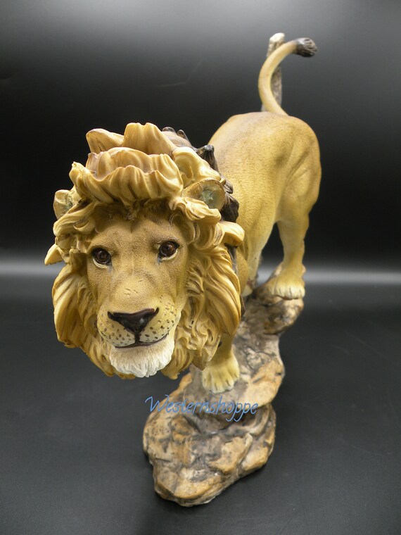 Estatua grande de cazador de leones el Señor de los gatos - Etsy España