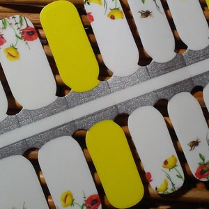Simple Floral Art Nail Wraps, Made with Real Nail Polish for an Instant Manicure