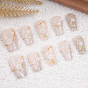 Elegant Cat Eye Cherry Blossom Short Coffin Press On Nails,Handmade Nails,Flower Gold Liner Nails,Pink Wedding Nail,Birthday Gifts