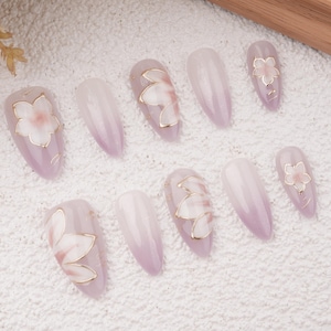 Handmade Purple Flower Press On Nails,Almond Nails,Purple Gradient Nails,Elegant Nails,Nails For Wedding,Party,Prom,Birthday/Flower Gift