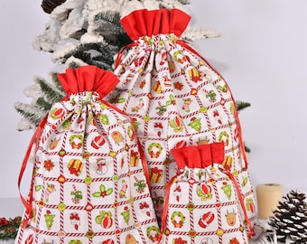 Christmas Red Plaid Drawstring Gift Bag: Xmas Wreath, Tree and Holly on White, Xmas Gift Bag Set, Gift Wrap for Holiday Wedding Party