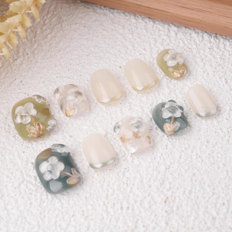 Blue Green Floral Short Press on Nails,White Flowers Tip Nails,Handmade False Nail,Girl Gift,Glitter Gel Nail,Daily use,Birthday Gifts image 1