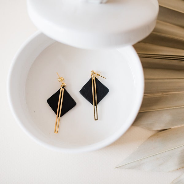 Minimalist Polymer Clay Earrings in Black ǀ Geometric Statement Earrings with Brass Charm ǀ Gifts for Her