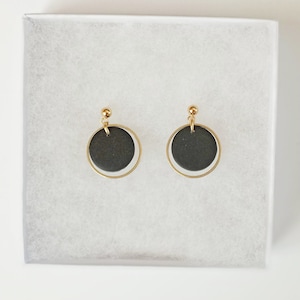 Drop Earrings with Brass Charm ǀ Black Circle Polymer Clay Earrings ǀ Gifts for Her