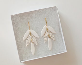 Leaf Polymer Clay Earrings in Ivory ǀ Floral Textured Statement Earrings with Gold Bar