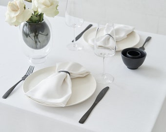 White Table Napkins - Cotton and Polyester Blend, Perfect for Fine Dining and Special Occasions, Napkins set for Classic Table Decor