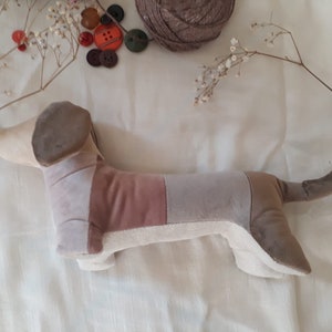 TOY DOG